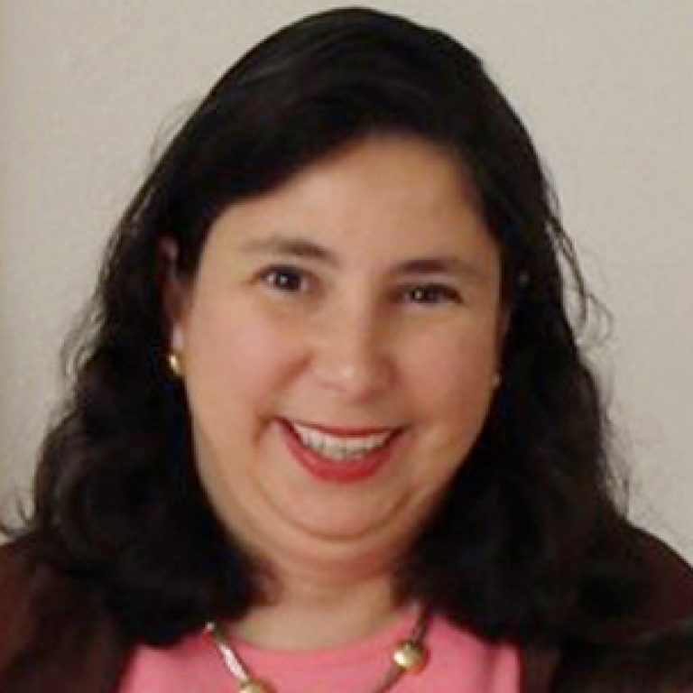 Lourdes Valdés